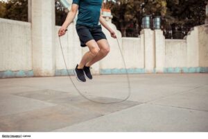 Saltar lazo para perder grasa