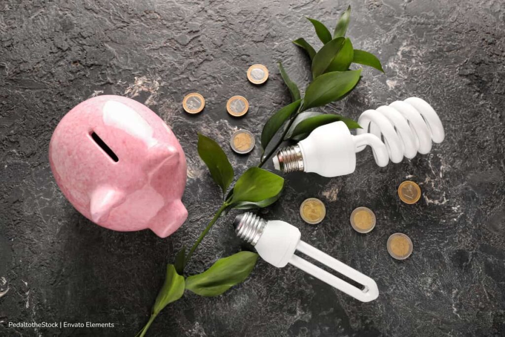 Día Mundial del Ahorro de Energía, Ahorro de energía con bombillos ahorradores, Más Colombia